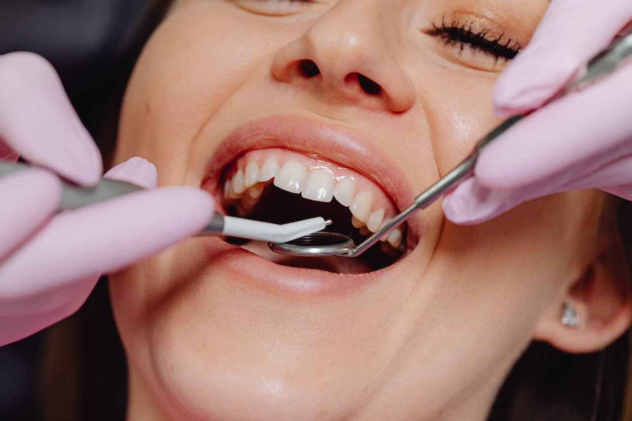 Budowa zęba, czyli jak i z czego zbudowany jest ząb?